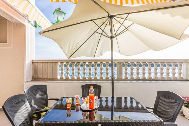 Apartment Masa Pirovac Zewnętrze zdjęcie