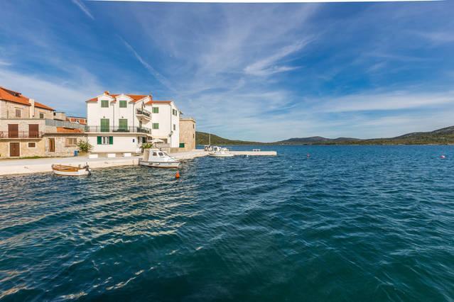 Apartment Masa Pirovac Zewnętrze zdjęcie