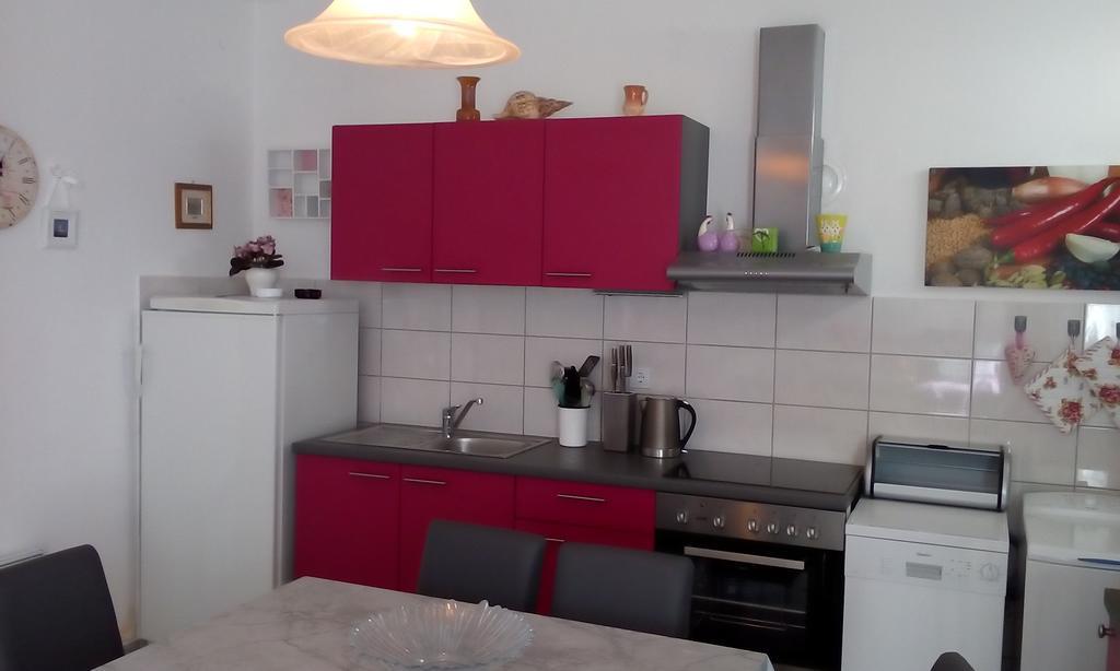 Apartment Masa Pirovac Zewnętrze zdjęcie