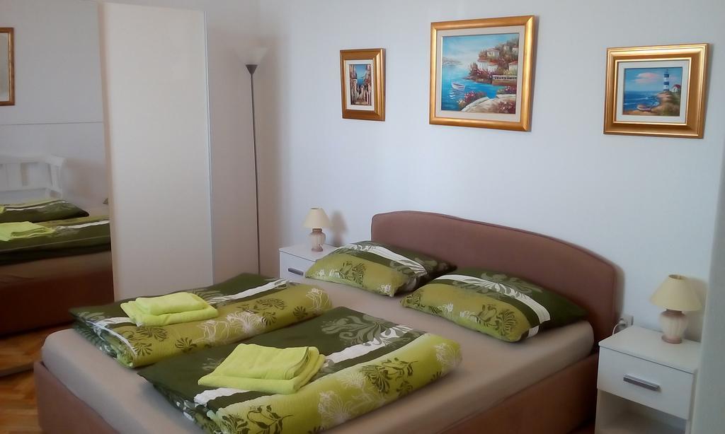 Apartment Masa Pirovac Zewnętrze zdjęcie